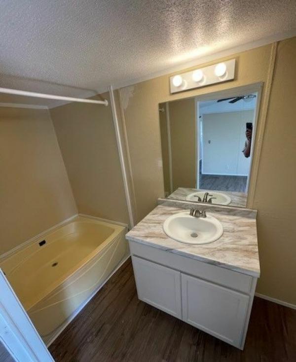 1998 Oakwood Homes Corp Oakwood Mobile Home