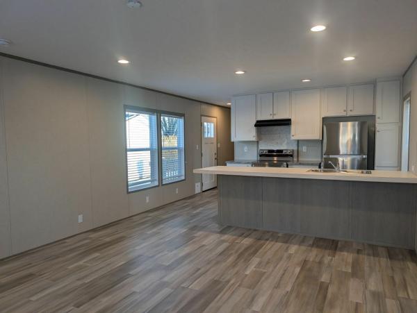 2024 Clayton Homes Inc Blazer Extreme Mobile Home