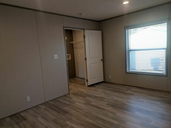 2024 Clayton Homes Inc Blazer Extreme Mobile Home