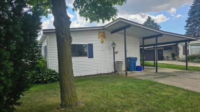 Mobile Home at 97 Bobolink #97 Rochester Hills, MI 48309