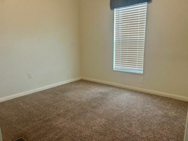 2023 Elliott Mobile Homes Solitaire Mobile Home