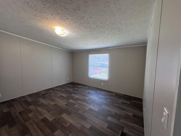 2022 47TRU28483RH22  Home