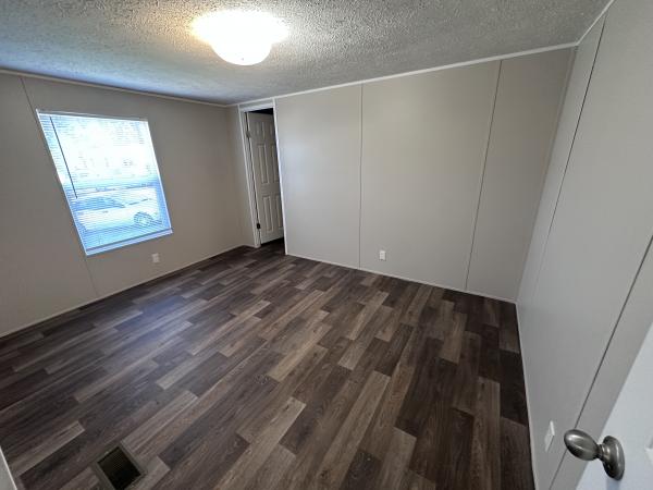 2022 47TRU28483RH22  Home