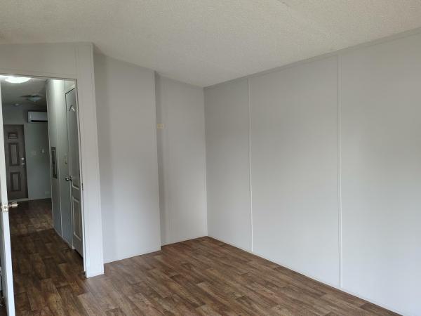 2019 580BE443XHE33328G  Home
