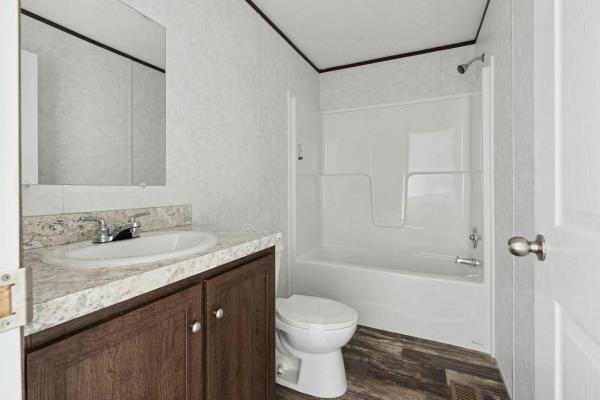 2021 Clayton Homes Inc Pulse Mobile Home