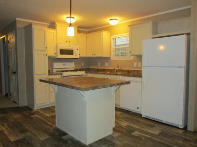 Mobile Home at 6504 Hunters Ridge Lane Lot 156 Holly, MI 48442