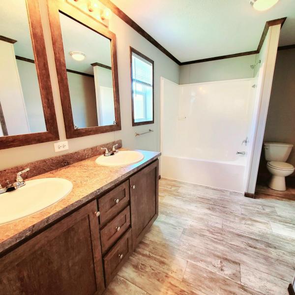 2018 Clayton Homes Inc Pulse Mobile Home