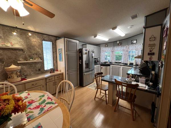 1994 Jacobsen Manufactured Home