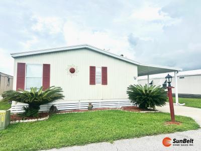 Photo 2 of 27 of home located at 1011 Century Drive Wildwood, FL 34785