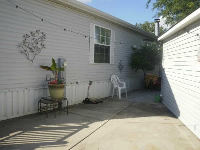 Photo 4 of 19 of home located at 22652 S. Butler Ln. Frankfort, IL 60423