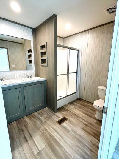 Photo 5 of 17 of home located at 117 Watson Drive Maryville, TN 37801