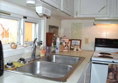 Photo 6 of 8 of home located at 324 Jacaranda Circle Venice, FL 34285