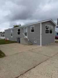 1989 Skyline 2 bedroom Mobile Home