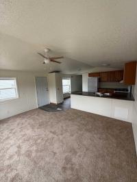 1989 Skyline 2 bedroom Mobile Home