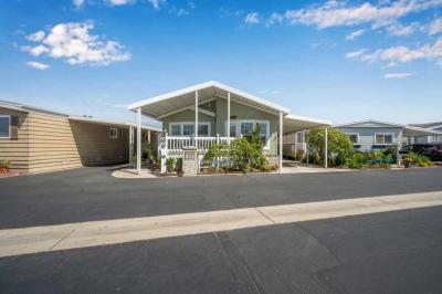 Photo 4 of 56 of home located at 16222 Monterey Lane Space 80 Huntington Beach, CA 92649