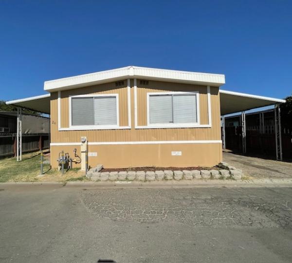 1977 Skyline Manufactured Home