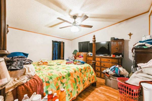 1996 FT WORTH DIV OF CAVALIER HM BUILDERS LLC Town House Manufactured Home