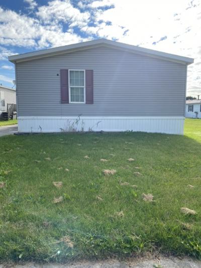 Photo 2 of 20 of home located at 1814 Davis St #457 Milford, MI 48381