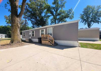 Photo 3 of 5 of home located at 129 Dunewood Drive Michigan City, IN 46360