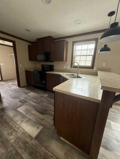 Photo 4 of 17 of home located at 925 9th Street Northfield, IL 60093