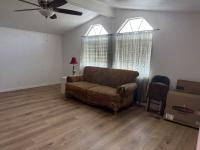 1987 Skyline Greenleaf Manufactured Home