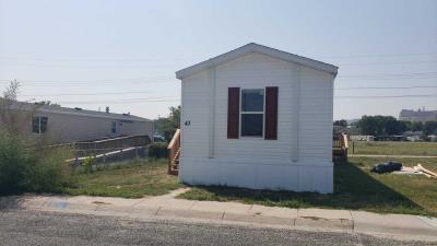 Photo 3 of 10 of home located at 120 Terry Blvd #43W Gering, NE 69341