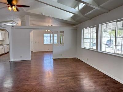Photo 4 of 34 of home located at 175 Codyerin Henderson, NV 89074