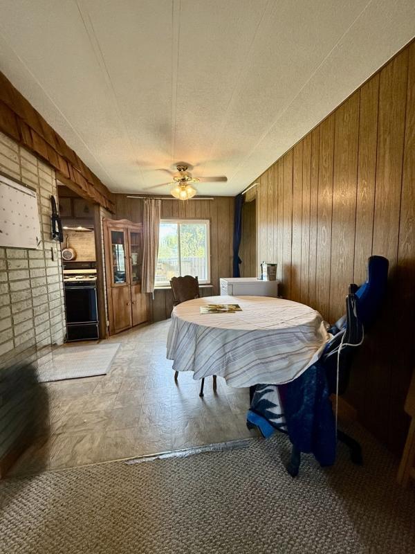 1972 PARK Mobile Home
