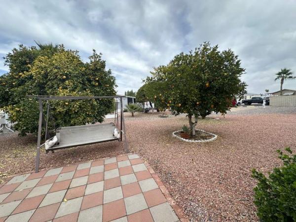 1985 Cavco Manufactured Home