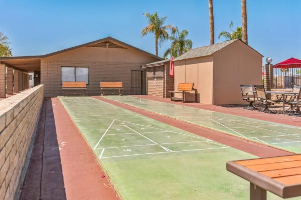 1985 Cavco Manufactured Home