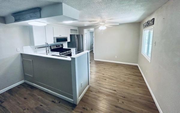 1979 Kaufman&Broad Manufactured Home