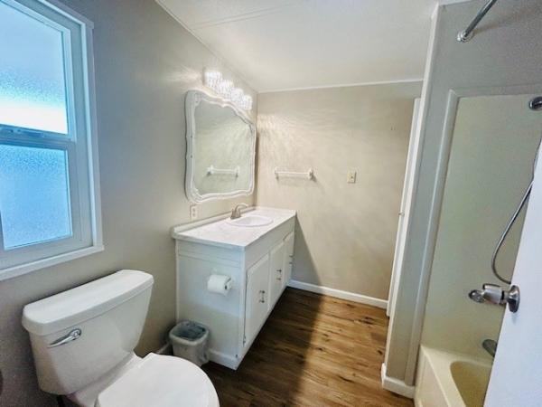 1979 Kaufman&Broad Manufactured Home