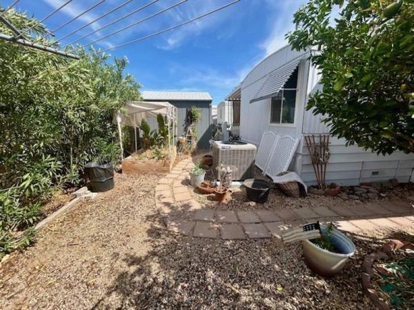 1979 Kaufman&Broad Manufactured Home