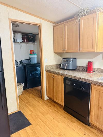 Photo 5 of 8 of home located at 789 Bandera Street San Marcos, TX 78666