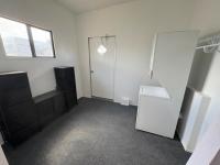 1988 Homes of Merit N/A Mobile Home