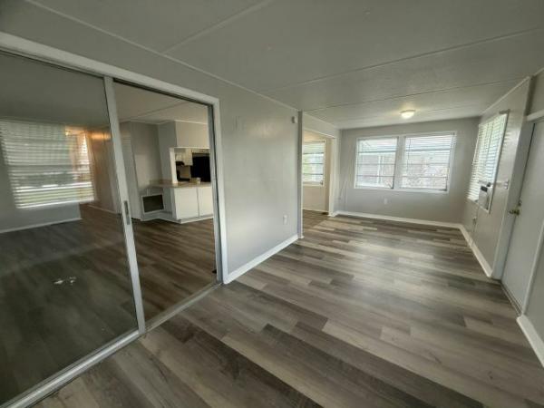1960 Manufactured Home