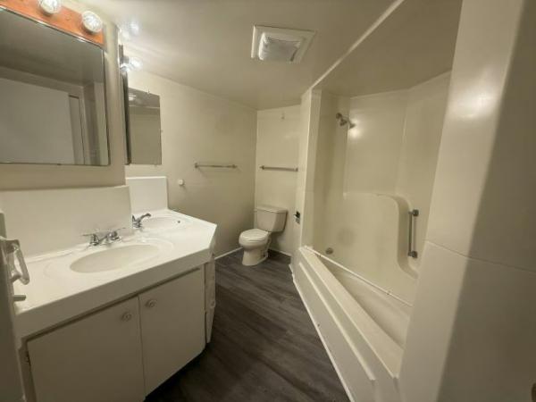 1960 Manufactured Home