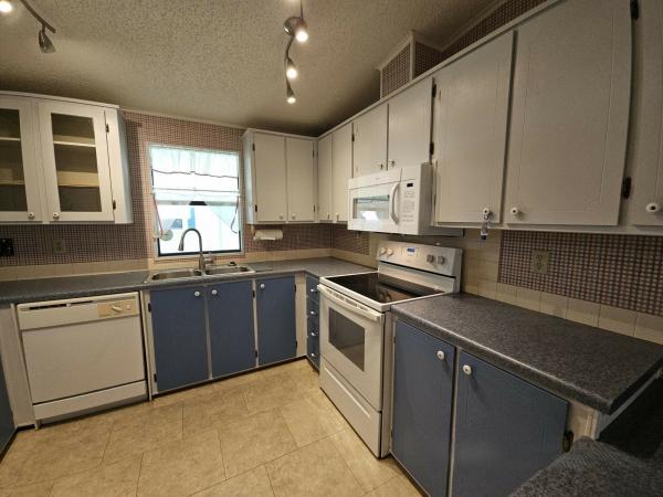 1987 FUGU Prestige Mobile Home