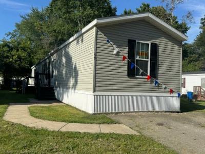 Mobile Home at 4041 Grange Hall Rd #63 Holly, MI 48442
