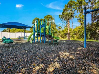 Photo 4 of 21 of home located at 24 Eland Drive #024 North Fort Myers, FL 33917