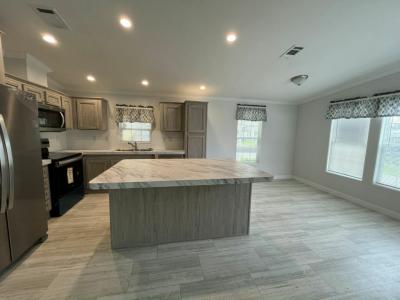 Photo 4 of 20 of home located at 17100 Tamiami Trail #296 Punta Gorda, FL 33955