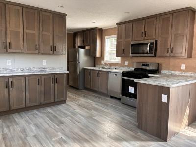 Mobile Home at 256 Norman Dr Highland, MI 48357