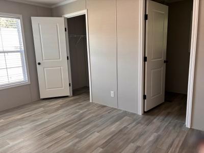 Photo 4 of 9 of home located at 2368 Maclaren Dr Highland, MI 48357