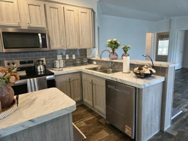 2025 Nobility - Ocala Drayton Mobile Home