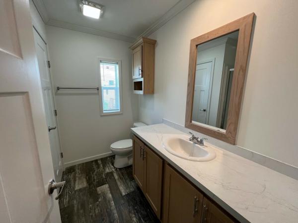 2025 Skyline 33C825 Mobile Home
