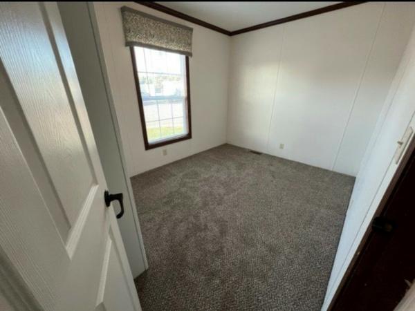 2017 Skyline 2228 Mobile Home