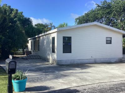 Mobile Home at 34673 SW 187th Pl Homestead, FL 33034
