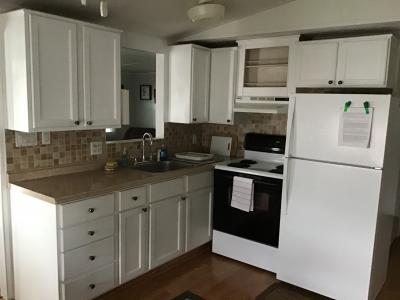 Photo 5 of 10 of home located at 37811 Chancey Rd. 261 Zephyrhills, FL 33541