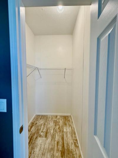 Photo 3 of 12 of home located at 7427 Flowering Tree Circle Groveland, FL 34736