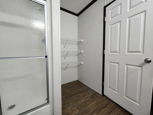 2020 CAVCO 430IN16602B Mobile Home